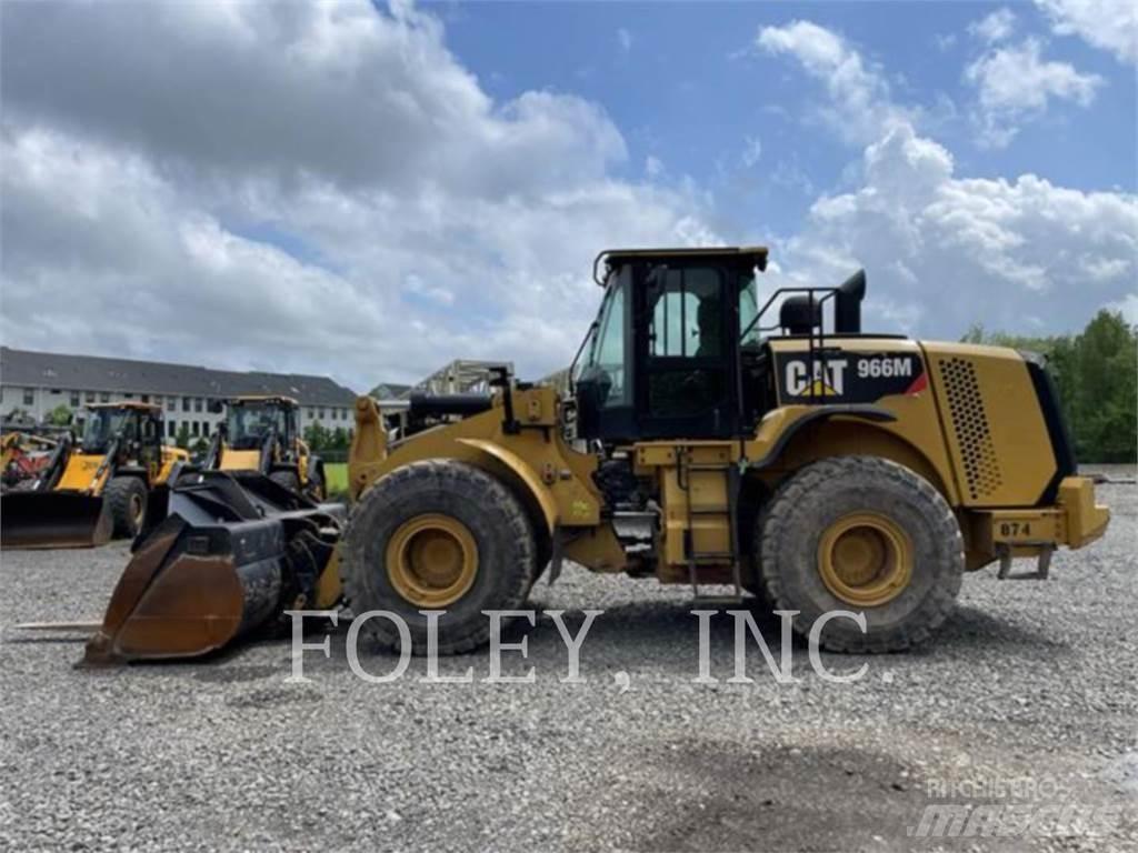 CAT 966M 輪胎式裝載機
