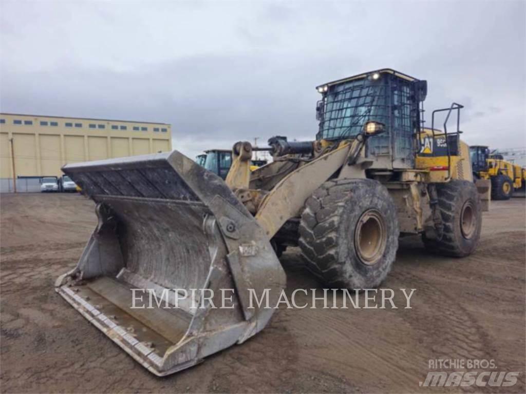 CAT 966M 輪胎式裝載機