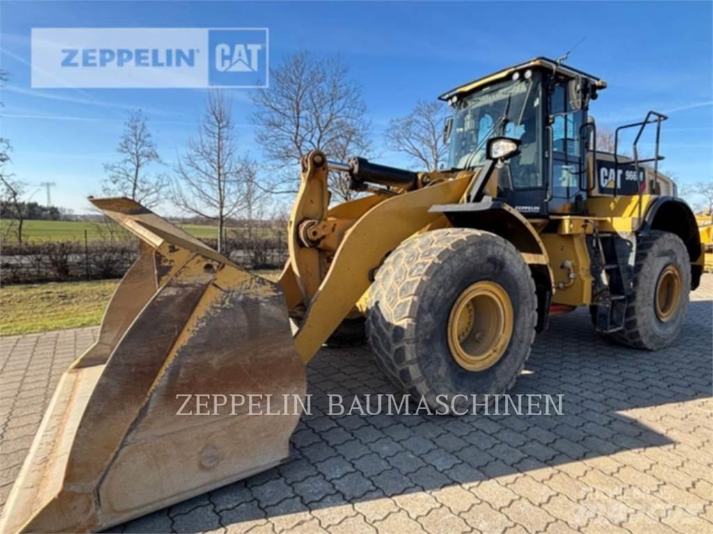 CAT 966M 輪胎式裝載機