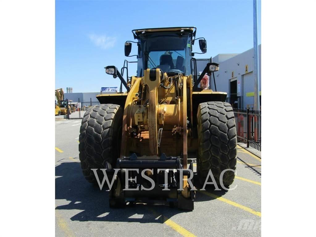 CAT 966M 輪胎式裝載機