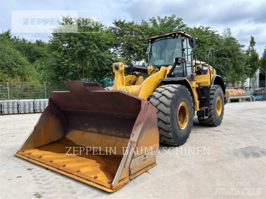 CAT 966M 輪胎式裝載機