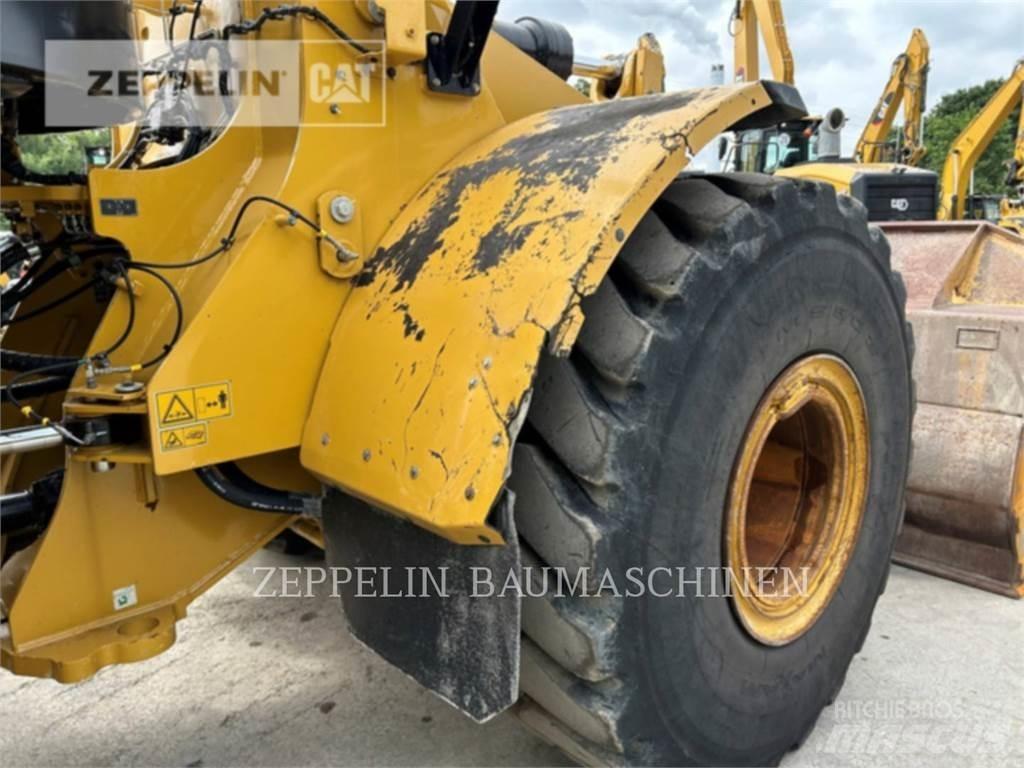 CAT 966M 輪胎式裝載機