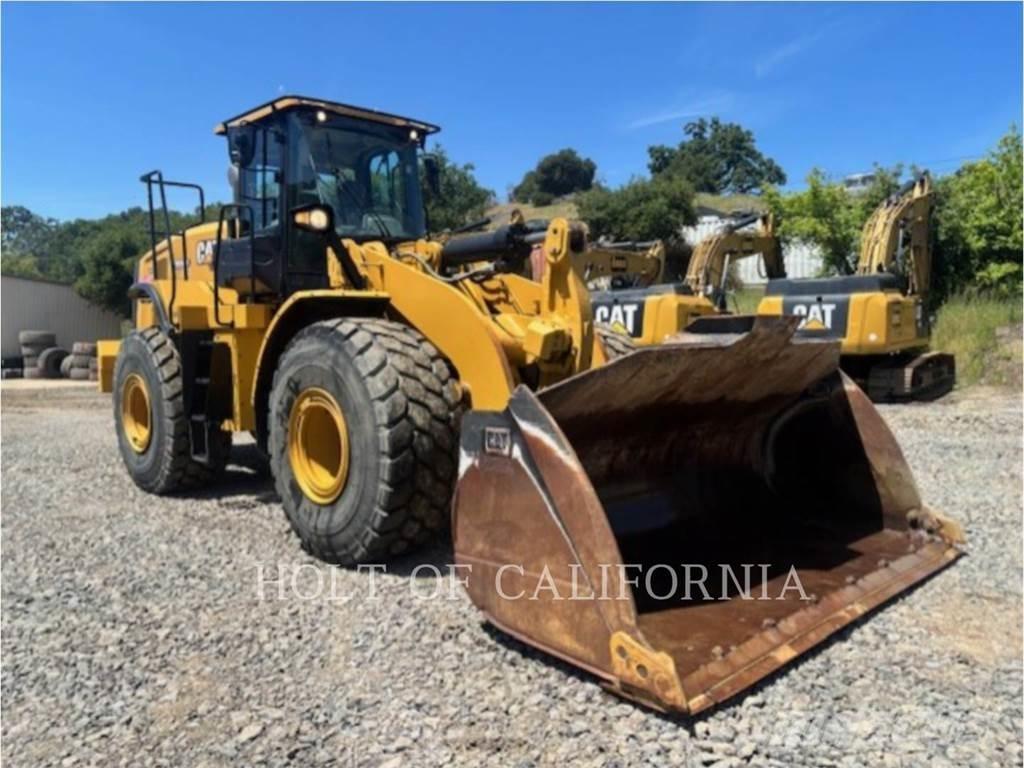 CAT 966M 輪胎式裝載機