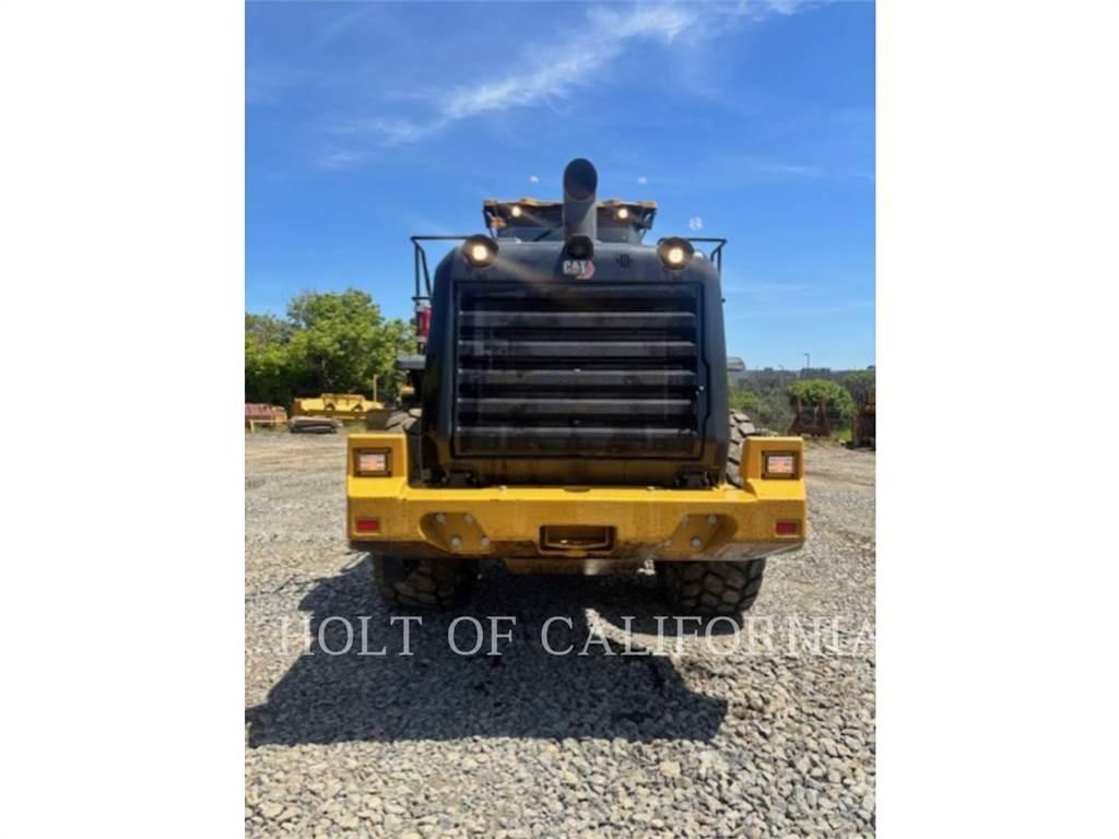 CAT 966M 輪胎式裝載機