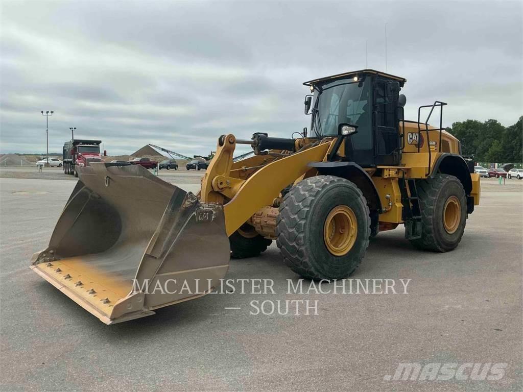 CAT 966M 輪胎式裝載機