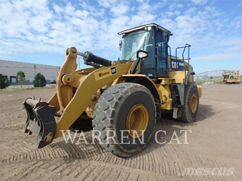 CAT 966M 輪胎式裝載機