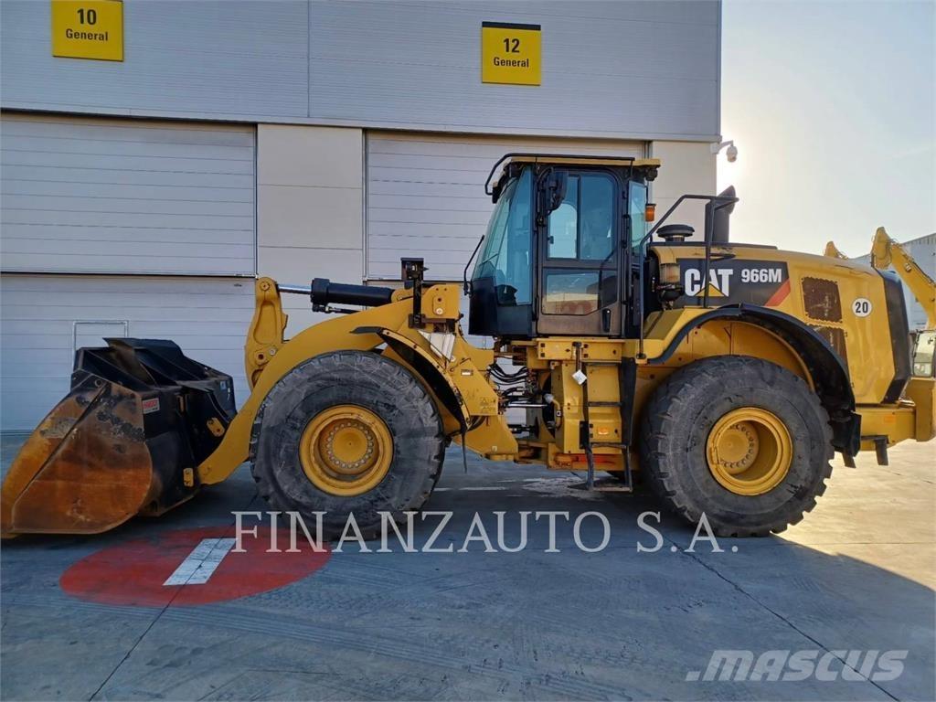 CAT 966M 輪胎式裝載機