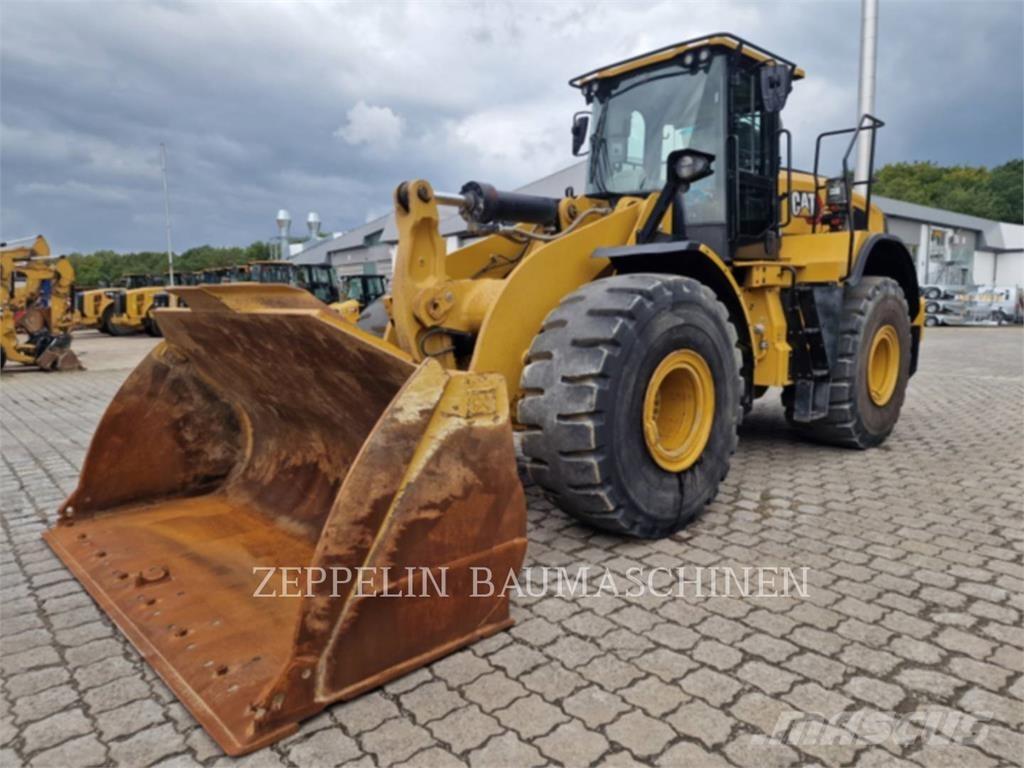 CAT 966M 輪胎式裝載機