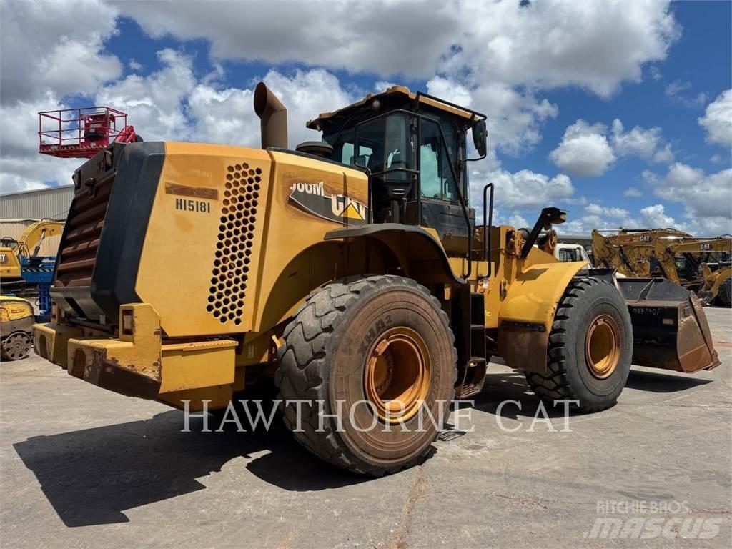 CAT 966M 輪胎式裝載機