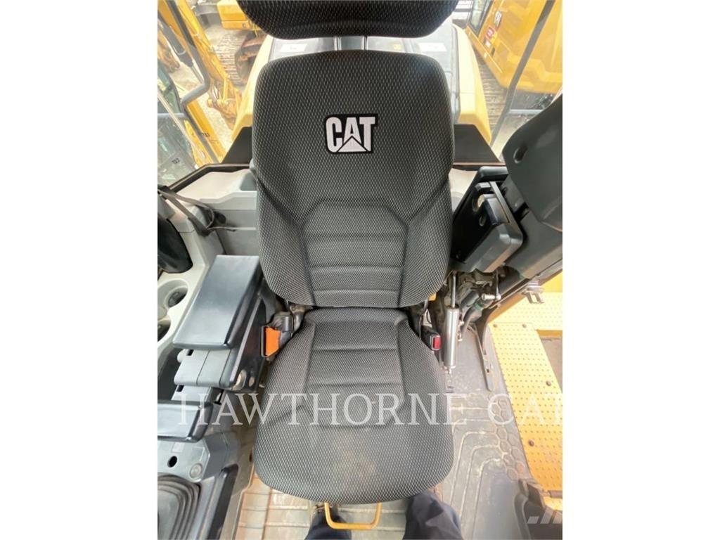 CAT 966M 輪胎式裝載機