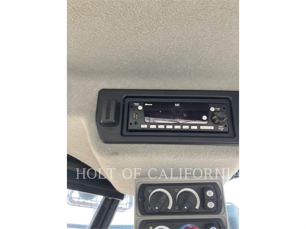 CAT 966M HL 輪胎式裝載機