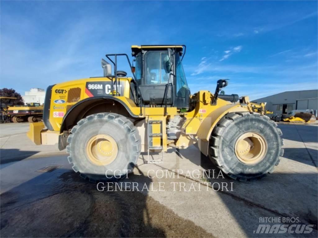 CAT 966M XE 輪胎式裝載機