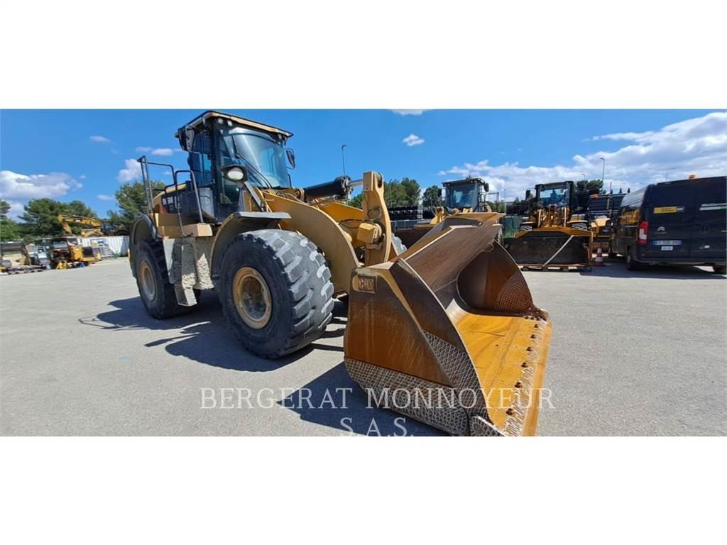 CAT 966M XE 輪胎式裝載機