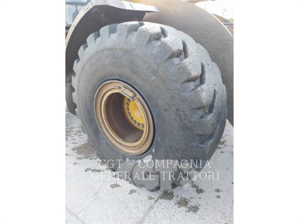 CAT 966M XE 輪胎式裝載機