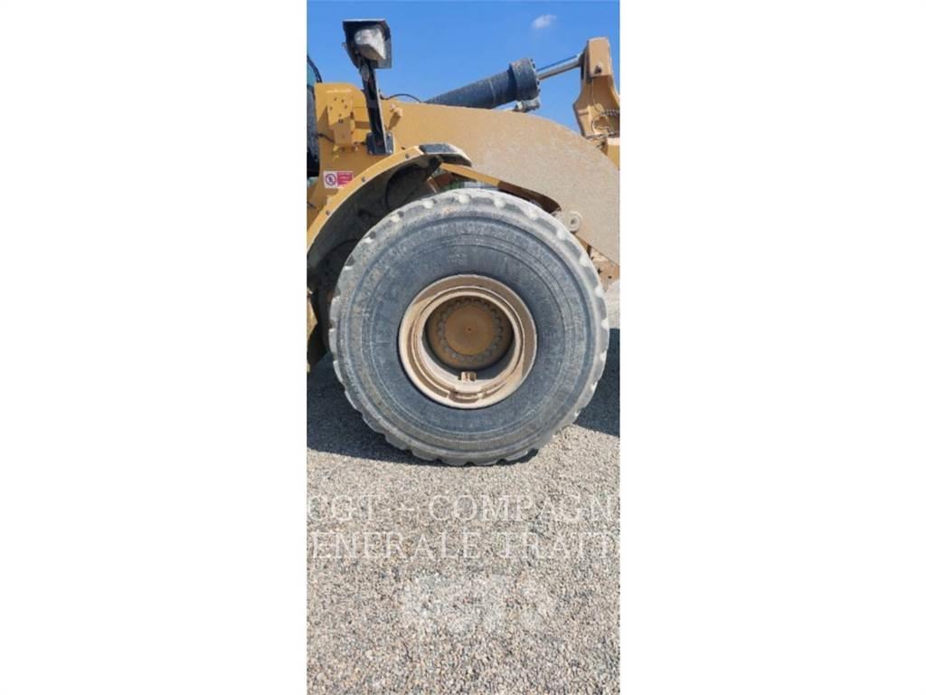 CAT 966M XE 輪胎式裝載機