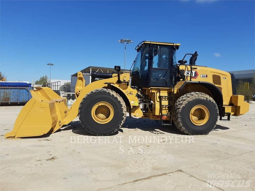 CAT 972 輪胎式裝載機