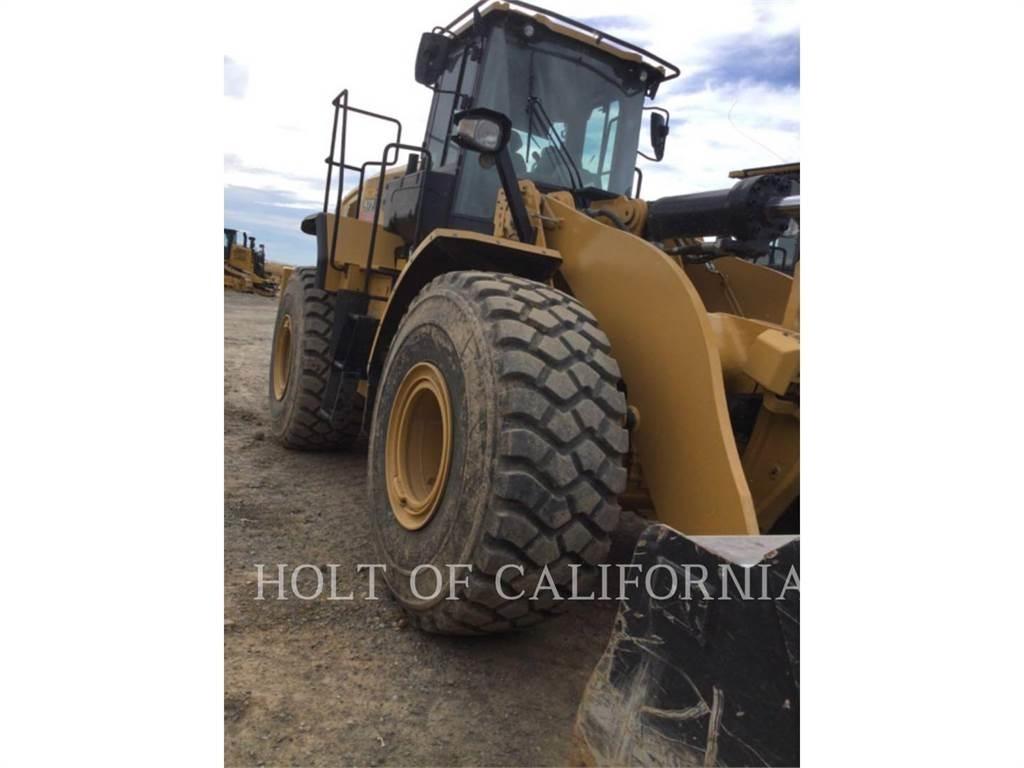 CAT 972 輪胎式裝載機