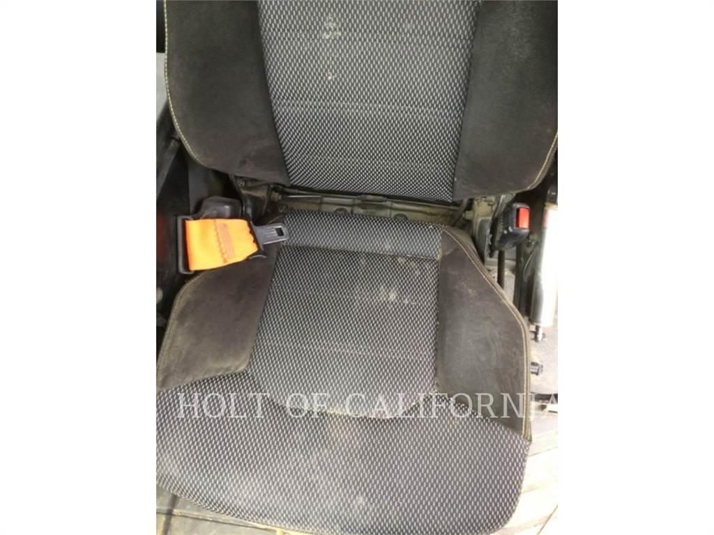 CAT 972 輪胎式裝載機