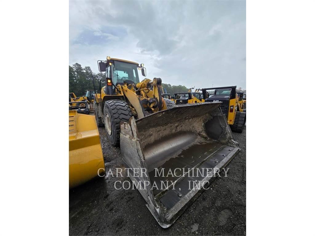 CAT 972H 輪胎式裝載機
