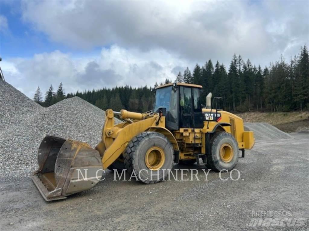 CAT 972H 輪胎式裝載機