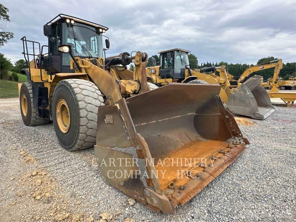 CAT 972K 輪胎式裝載機