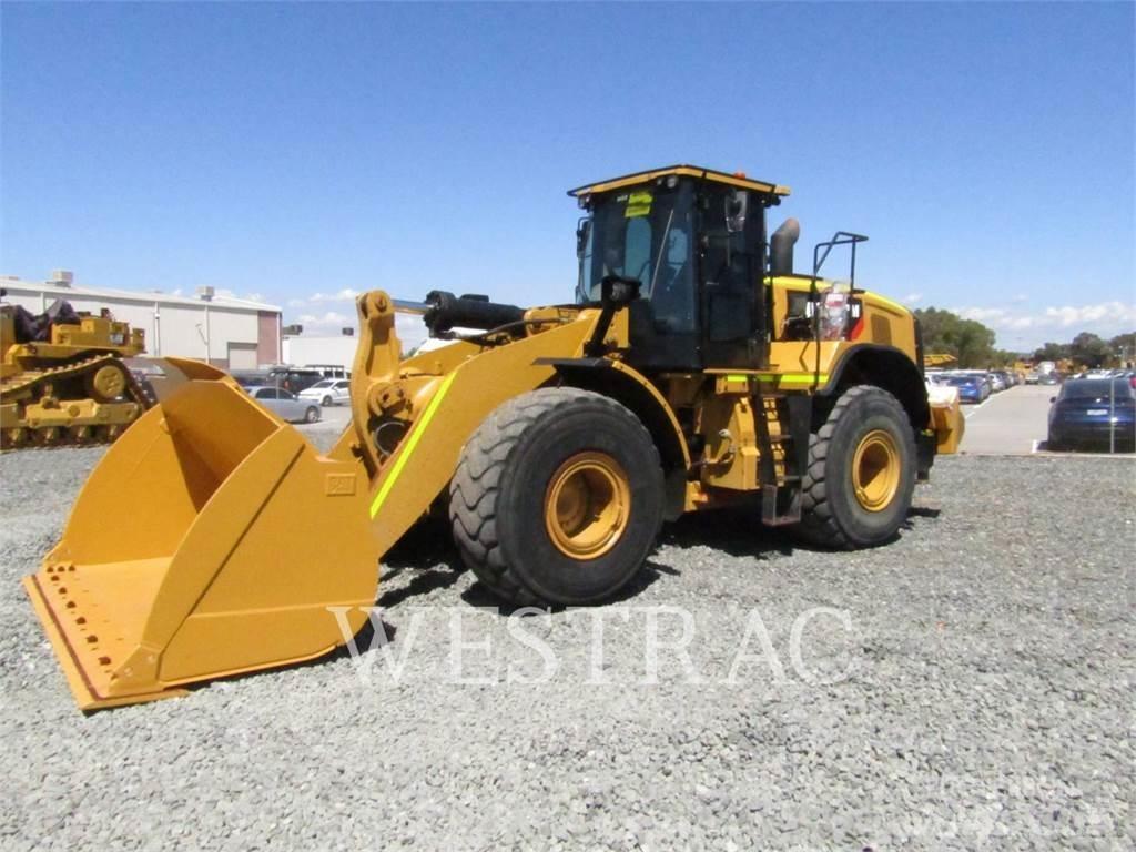CAT 972M 輪胎式裝載機