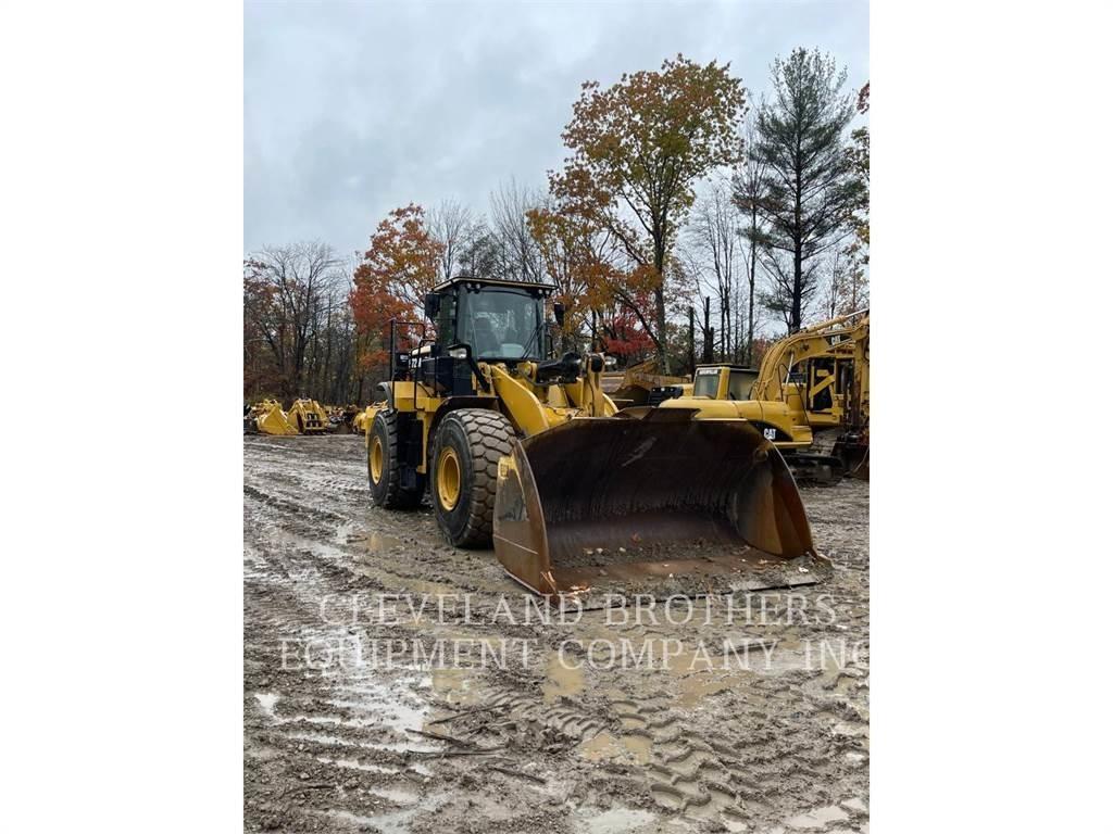 CAT 972M 輪胎式裝載機