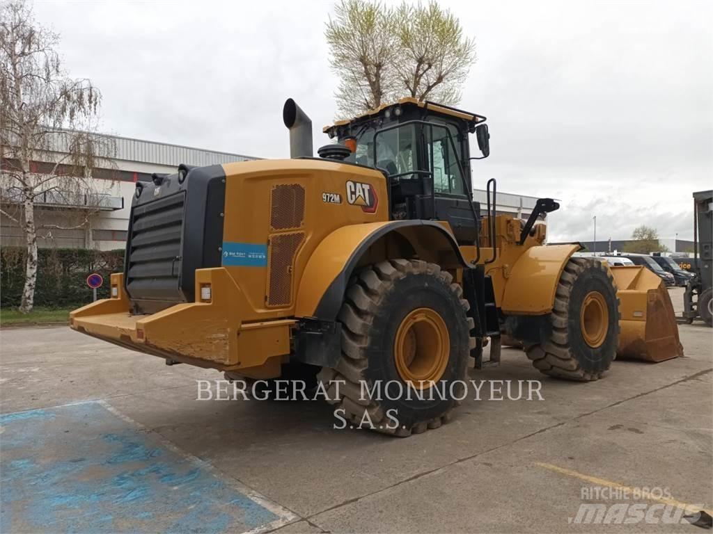 CAT 972M 輪胎式裝載機