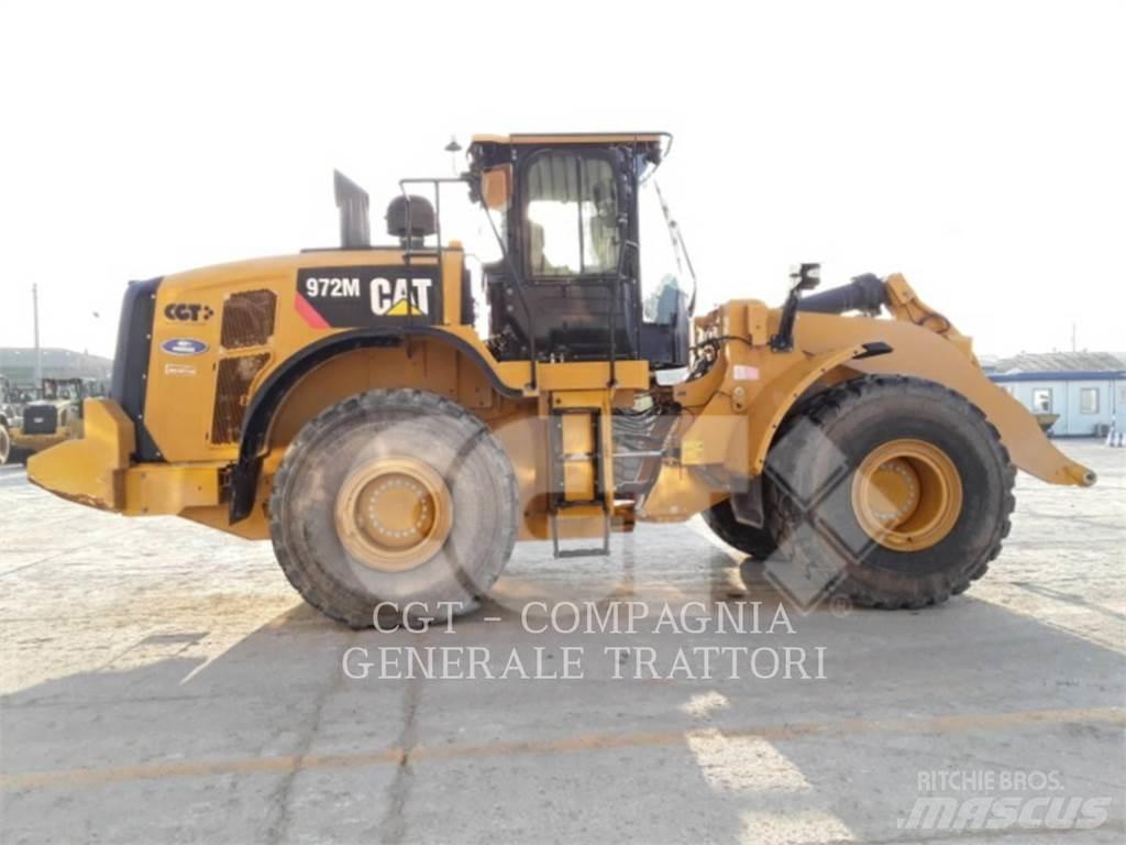 CAT 972M 輪胎式裝載機