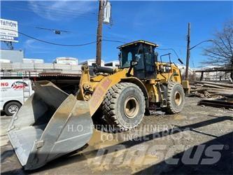 CAT 972M 輪胎式裝載機