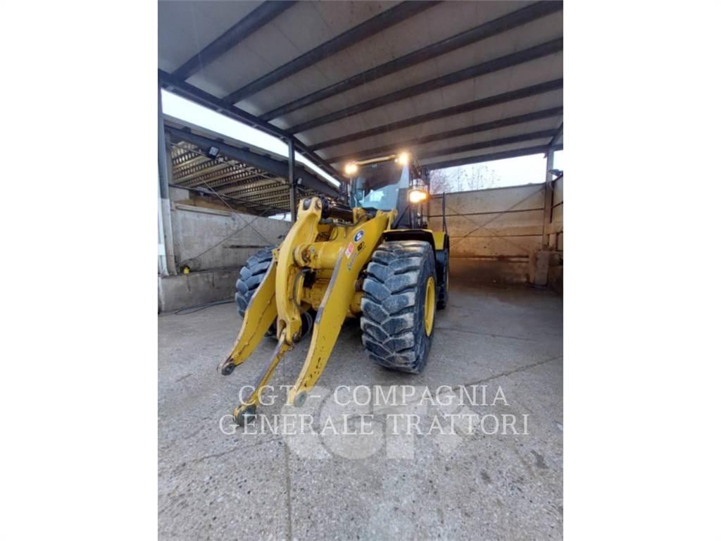 CAT 972M 輪胎式裝載機