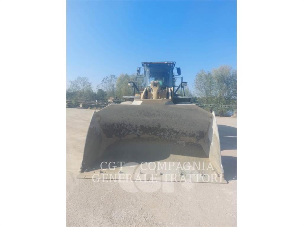 CAT 972M 輪胎式裝載機