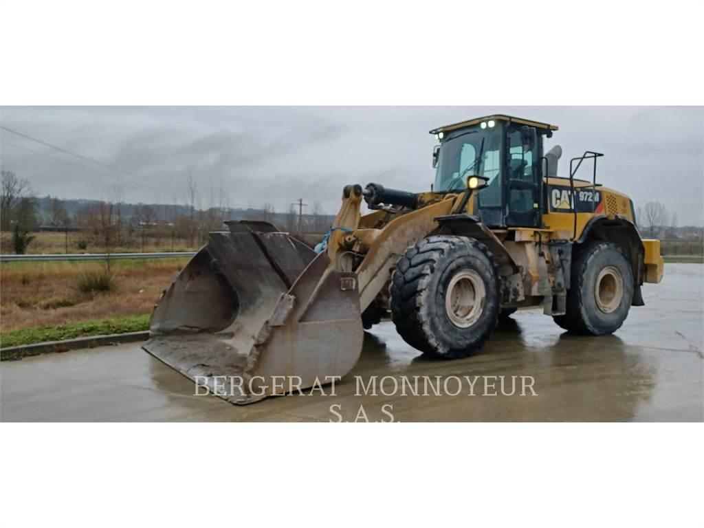 CAT 972M 輪胎式裝載機