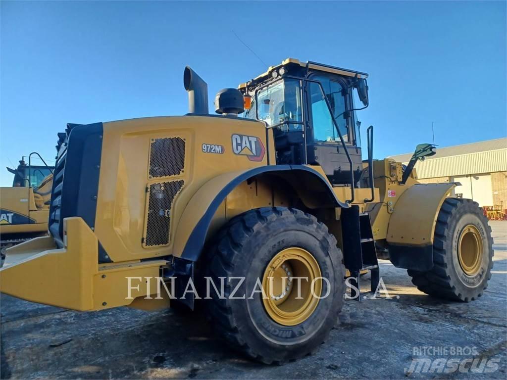 CAT 972M 輪胎式裝載機