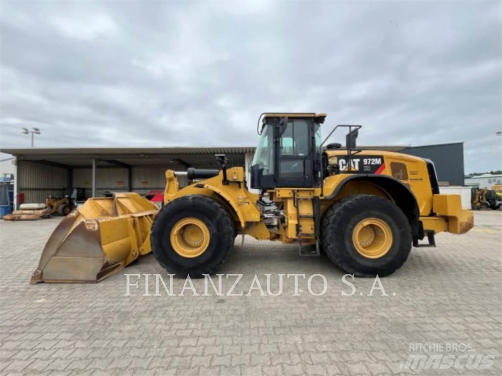 CAT 972M 輪胎式裝載機