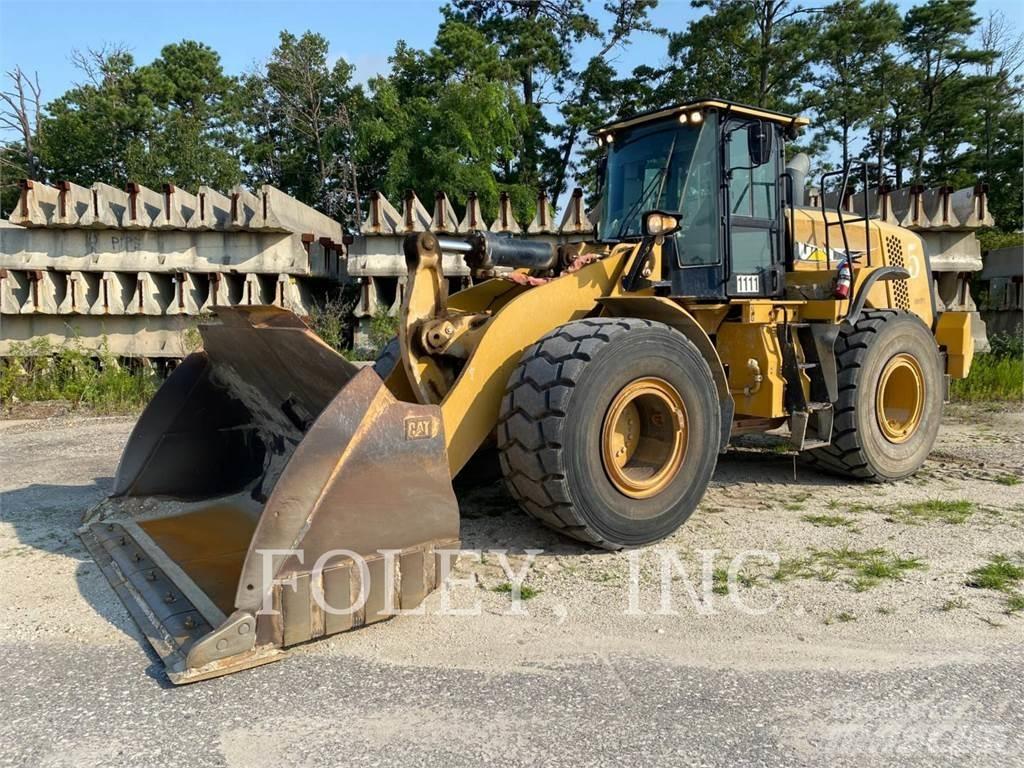CAT 972M 輪胎式裝載機