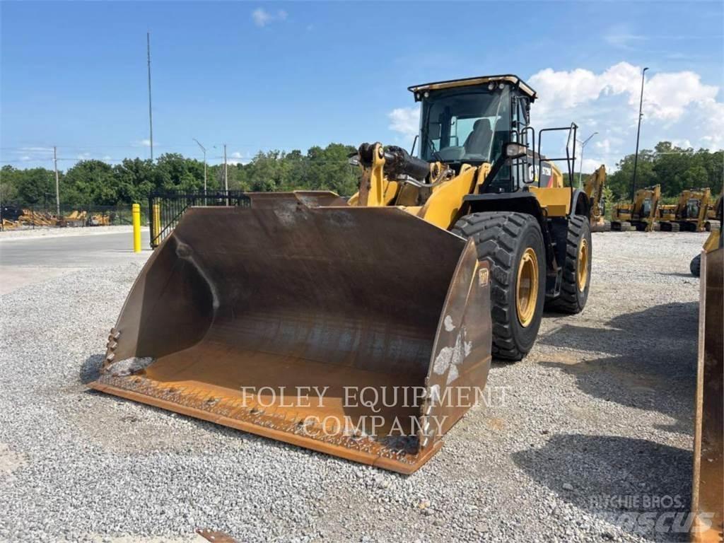 CAT 972M 輪胎式裝載機