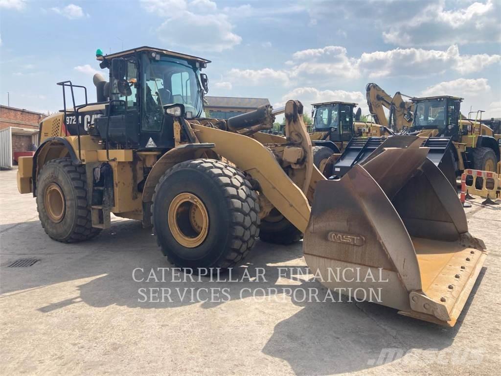 CAT 972M 輪胎式裝載機