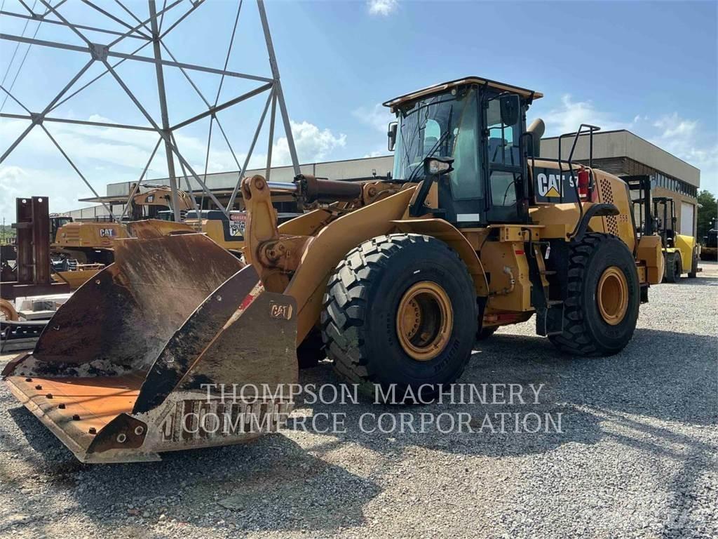 CAT 972M 輪胎式裝載機