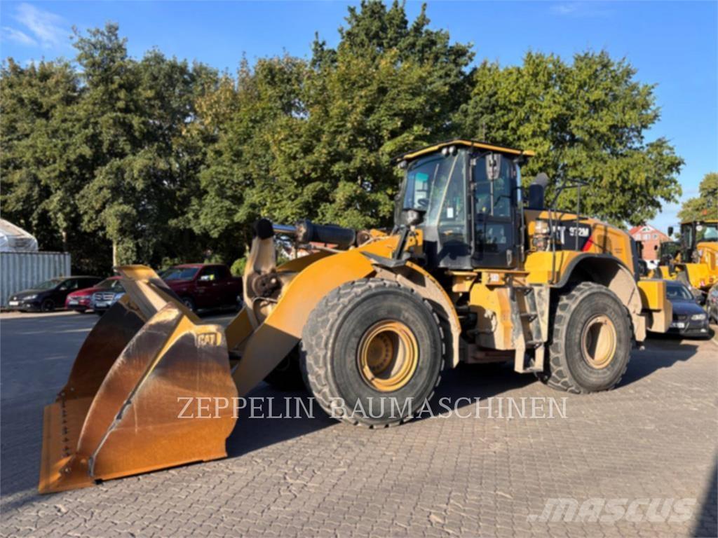 CAT 972M 輪胎式裝載機