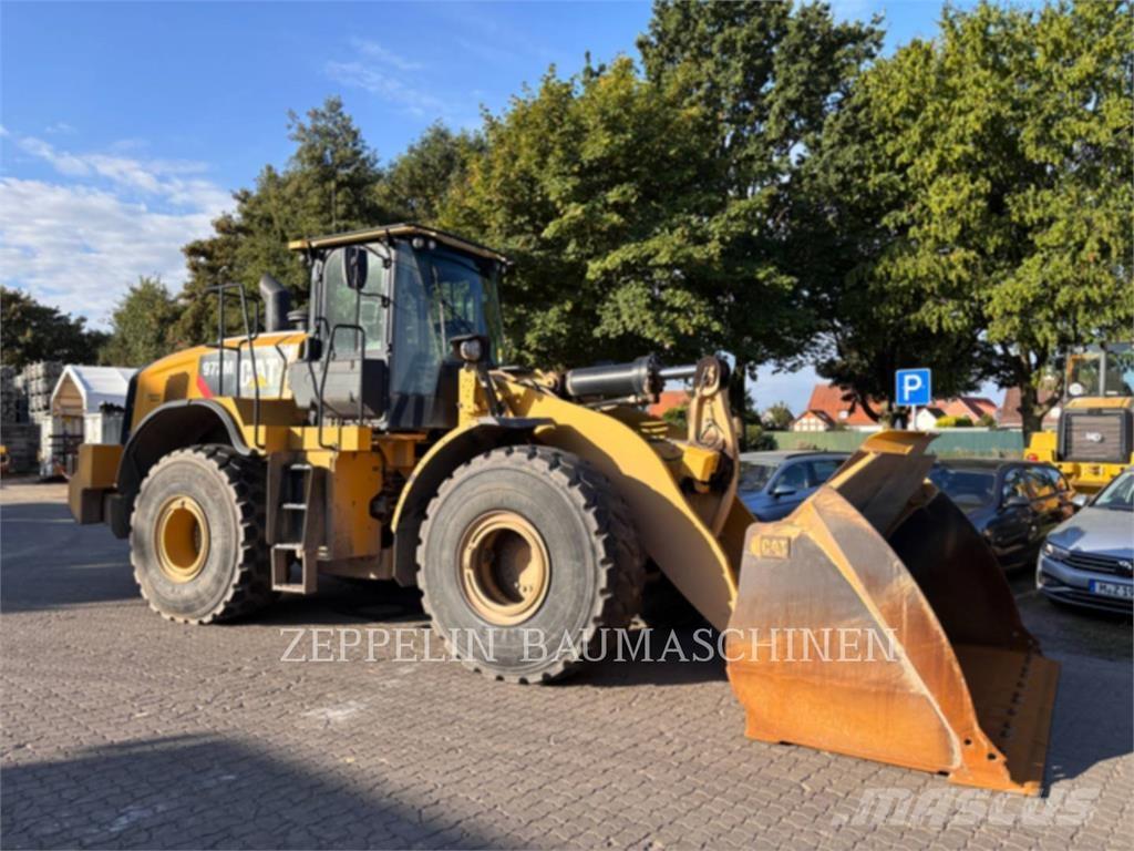 CAT 972M 輪胎式裝載機