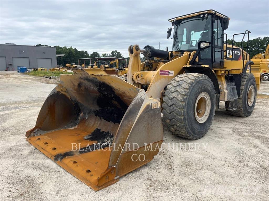CAT 972M 輪胎式裝載機