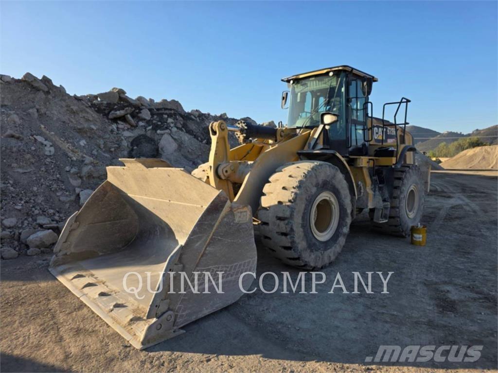 CAT 972M 輪胎式裝載機