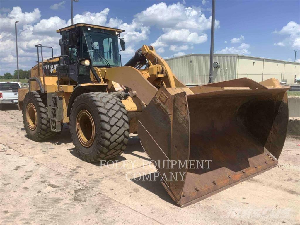 CAT 972M 輪胎式裝載機