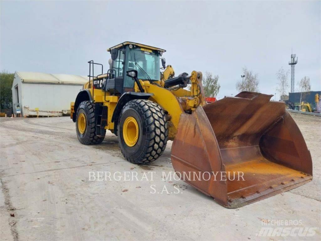 CAT 972M XE 輪胎式裝載機