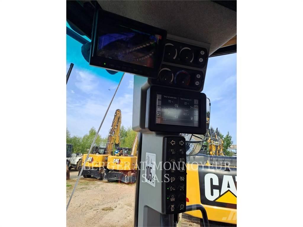 CAT 972M XE 輪胎式裝載機