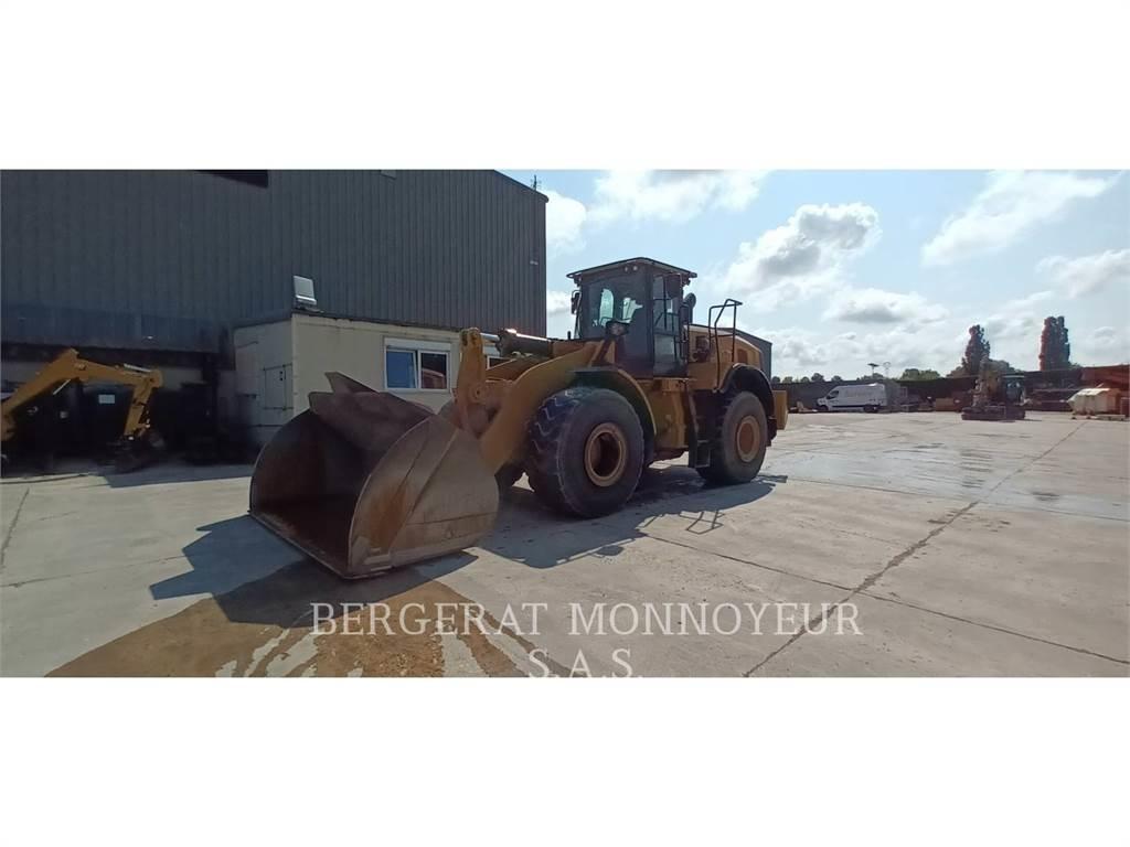 CAT 972M XE 輪胎式裝載機