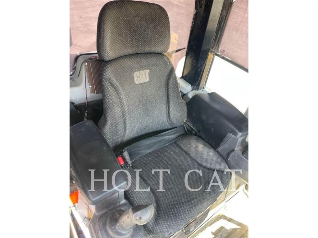 CAT 973K 推土機