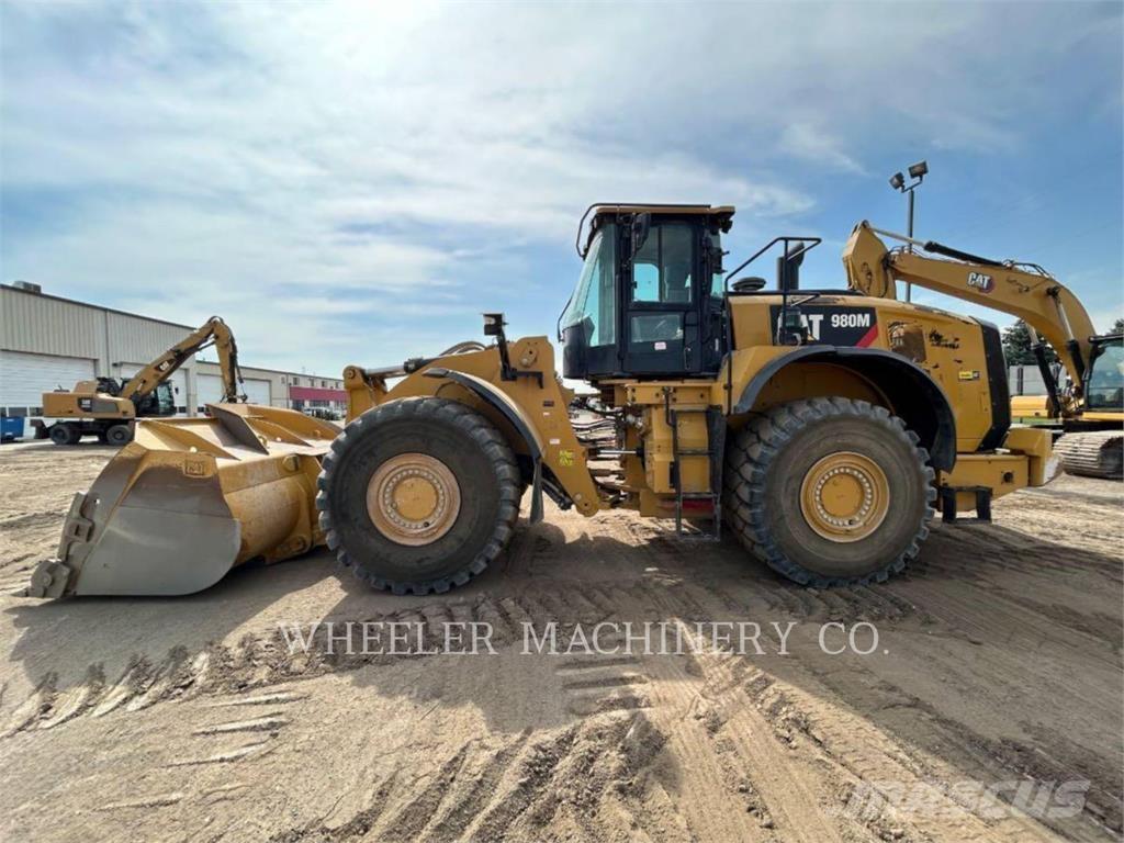 CAT 980M 輪胎式裝載機