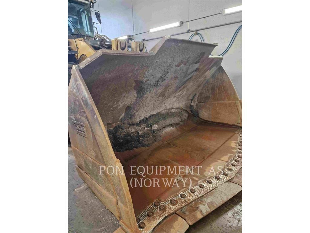 CAT 980M 輪胎式裝載機